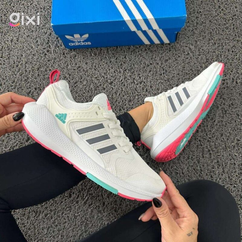 Adidas Ultraboost Light Mujer