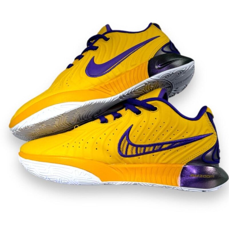 NIKE LEBRON 21 AMARILLO - Image 3